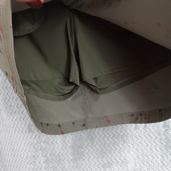 EDDIE BAUER Active Athletic Adventure Skirt Skort 2.0 Olive Women’s Sz. 6 Hiking - Picture 7 of 7